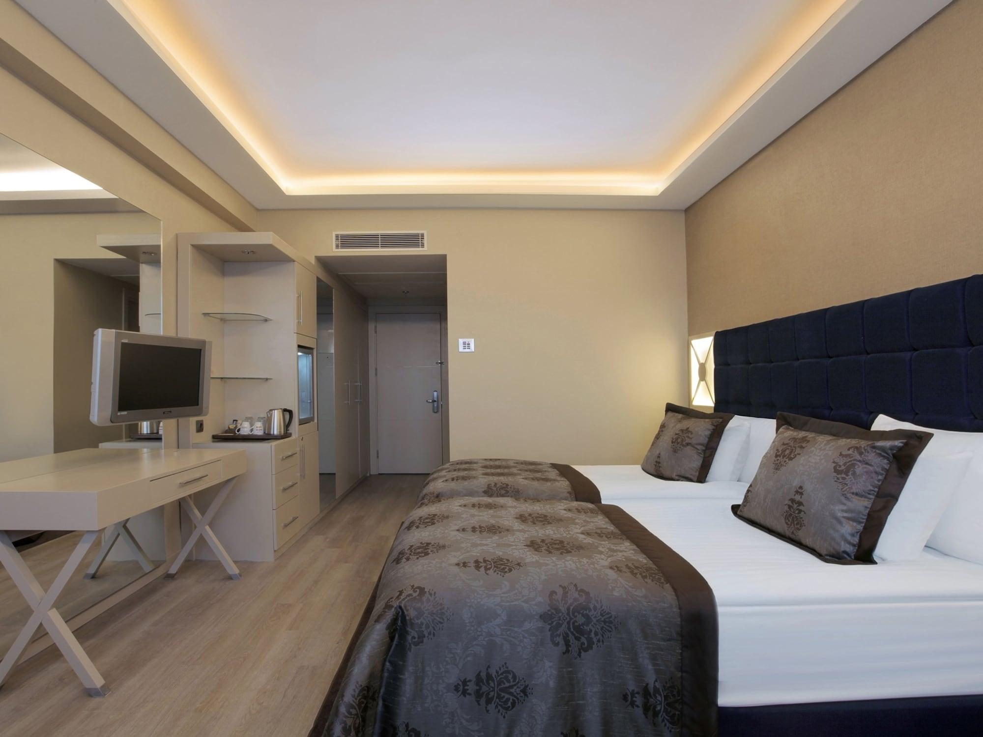 Wow Istanbul Hotel Exterior photo